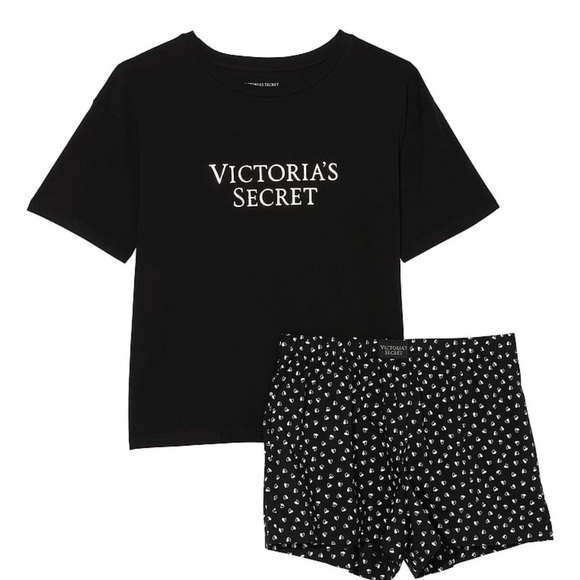 VS in black hearts pajamas - Picture 1 of 6